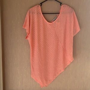 NWT Soft, cute, asymmetrical hem top. Large.